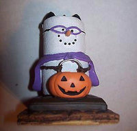 S'mores Halloween Ornament-We Got Character