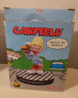 Garfield Arlene Meals on Wheels Figurine