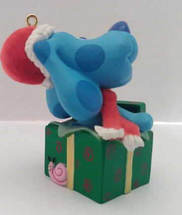 2000 Hallmark Keepsake Blue's Clues Surprise Package Holiday Christmas Ornament-We Got Character