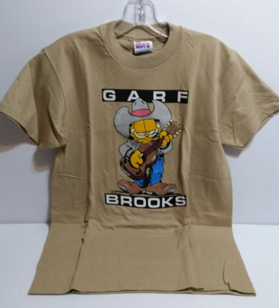 Garfield Garf Brooks T-shirt-We Got Character