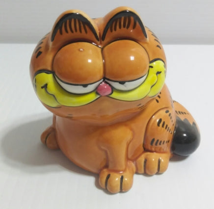 Garfield Enesco Sitting Figurine-We Got Character