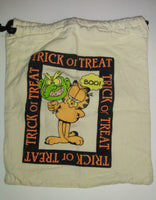 Garfield Halloween Drawstring Bag-We Got Character
