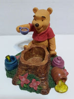 Disney Simply Pooh Time for a Smackeral Of Friendship Figurine-We Got Character