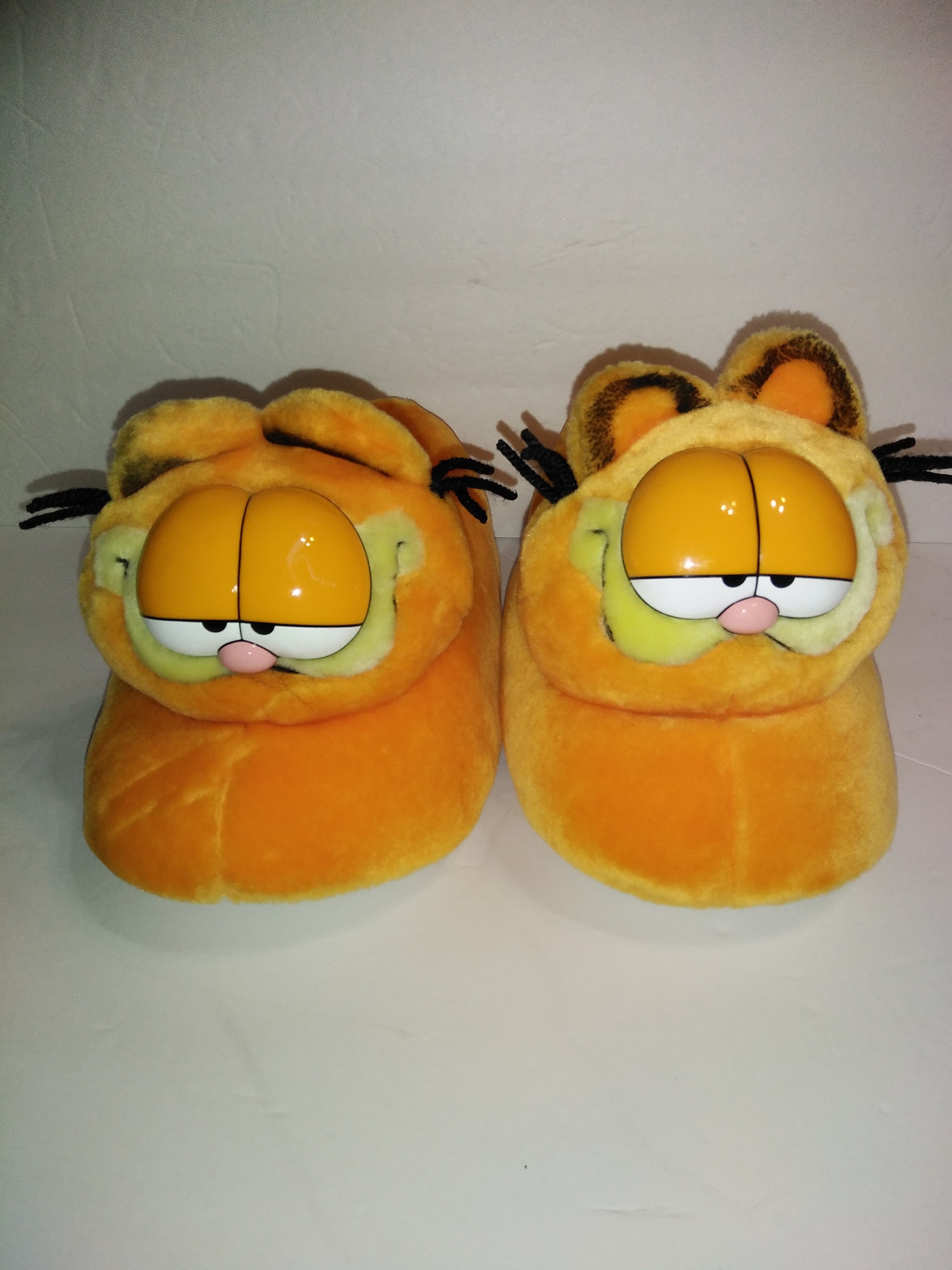 Garfield slippers Color black - SINSAY - 1222J-99X