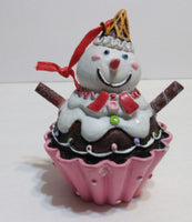 Snowman Cupcake Ornament-We Got Character